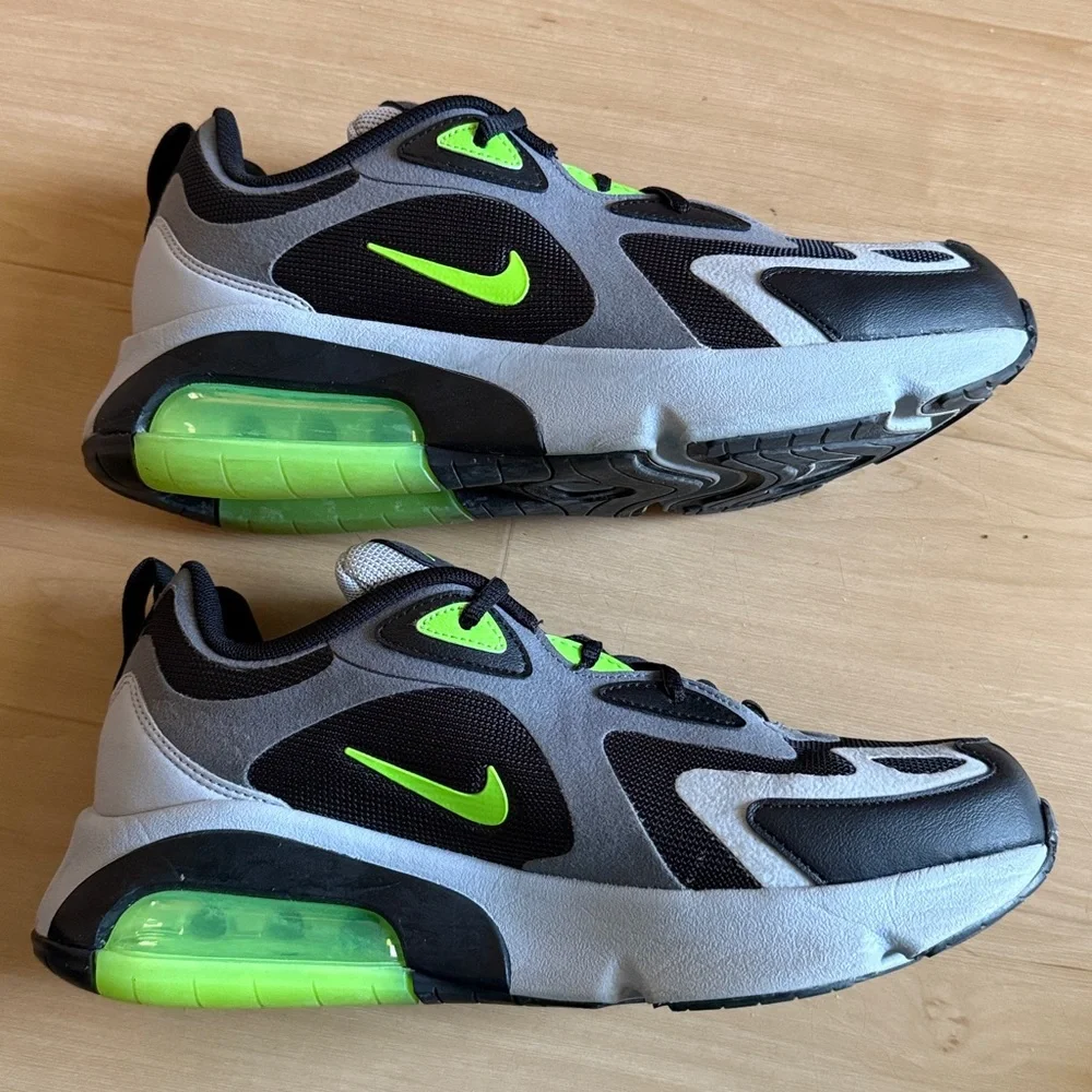 NIKE AIR MAX 200 PS ATHLETIC RUNNING WALKING SHOE CHARCOAL ELECTRIC GREEN SIZE 7